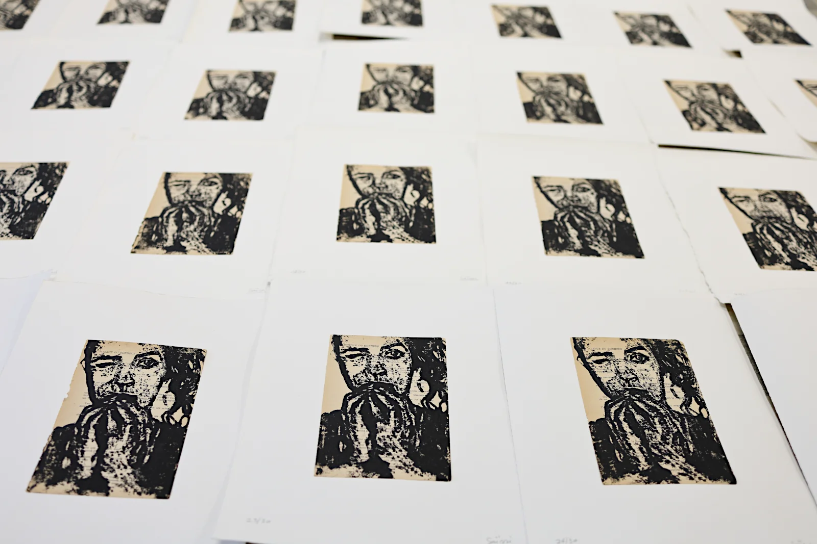 Xylogravure, Sita, gravures sur bois sur page de livres anciennes, contrecollées sur papier Arches, par Franck Saïssi